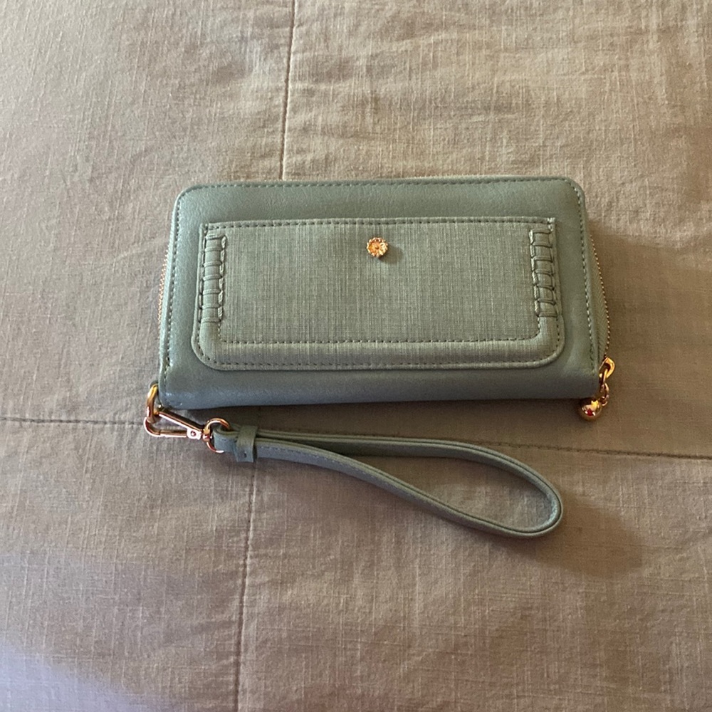 Lauren Conrad LC wallet/wristlet